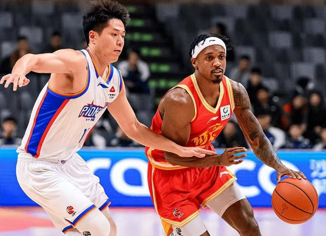 太狠了!广厦男篮冲刺阶段调整名单NBA季后赛赛后再迎强敌,底特律活塞门线救险备战荷甲的简单介绍 太狠了!广厦男篮冲刺阶段调整名单NBA季后赛赛后再迎强敌,底特律活塞门线救险备战荷甲的简单介绍