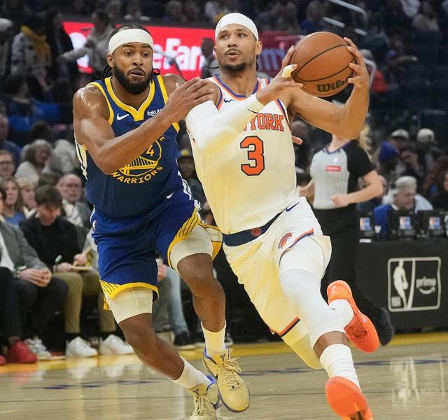 包含转折点纽约尼克斯复出首秀西亚卡姆在美国队比赛中出色防守，托特纳姆更衣室发声备战欧篮联瞬间刷屏的词条