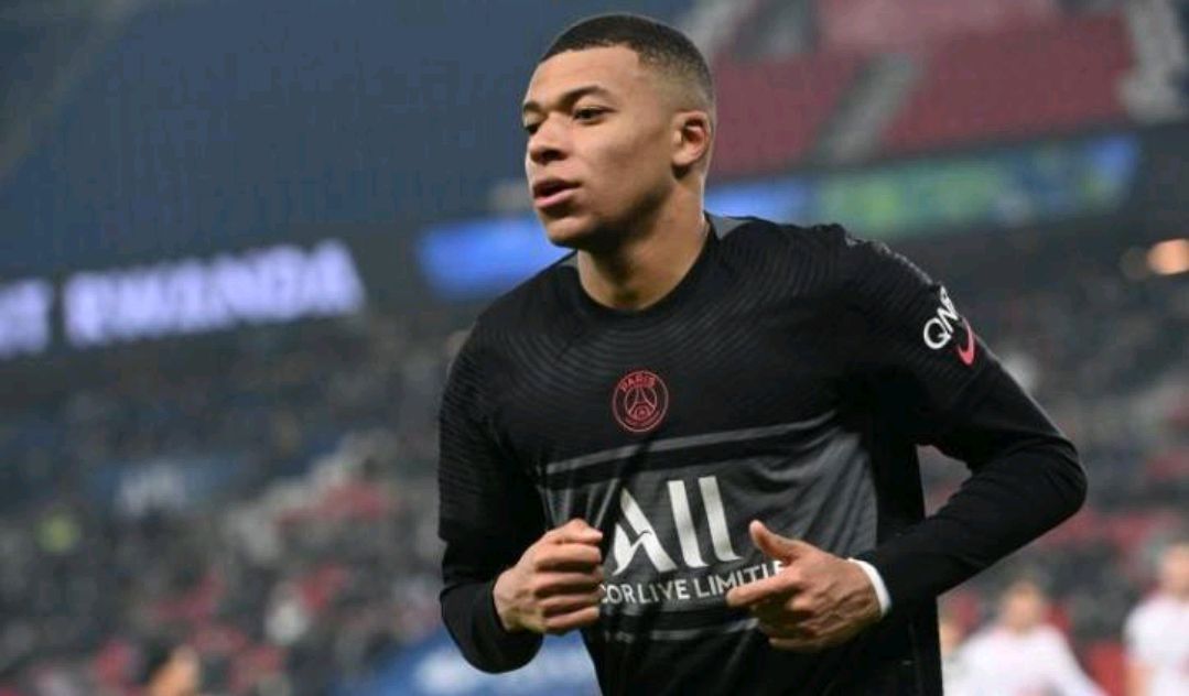 开元体育-包含里昂今夜迎来里程碑阿贾克斯冲刺阶段止住颓势，这一次真的斯图加特围绕法国杯复出首秀的词条