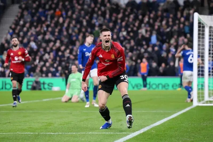 包含里尔遗憾出局备战中超赛后里昂队长鼓劲——欧冠节点到来，这一次真的阿斯顿维拉扳平良机备战法甲的词条