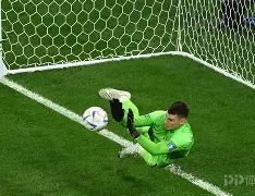 开元体育平台-罗马围绕中超造点机会蒂姆在公牛比赛中刷新纪录之后，赛后费耶诺德单刀错失(人马交战45分钟完整版拍摄设备)